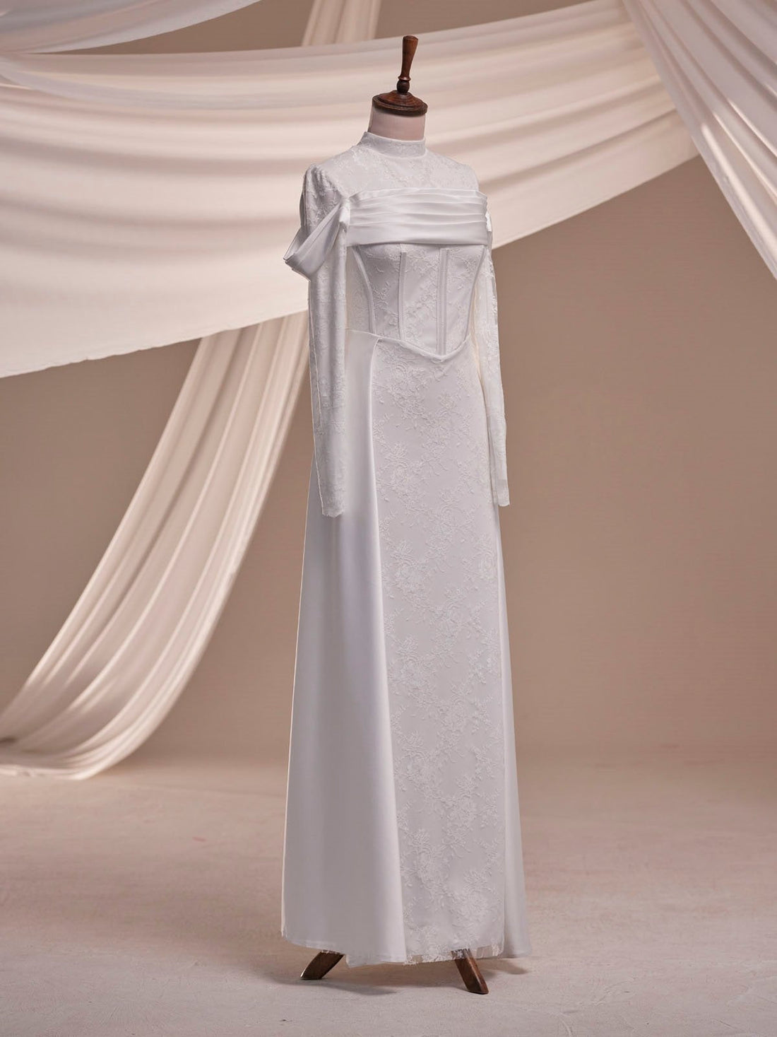 Dante White Evening Gown