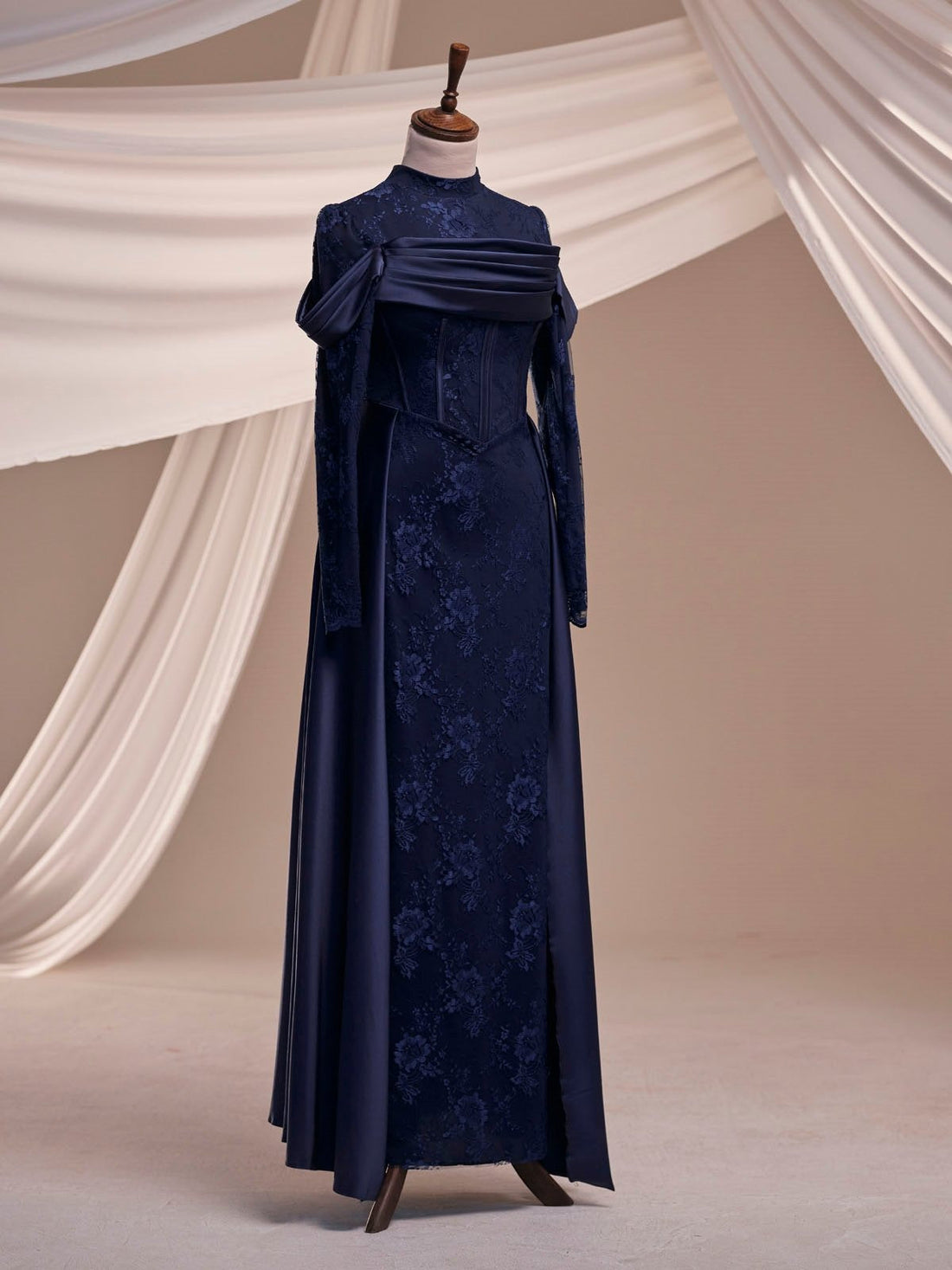 Dante Navy Blue Evening Gown