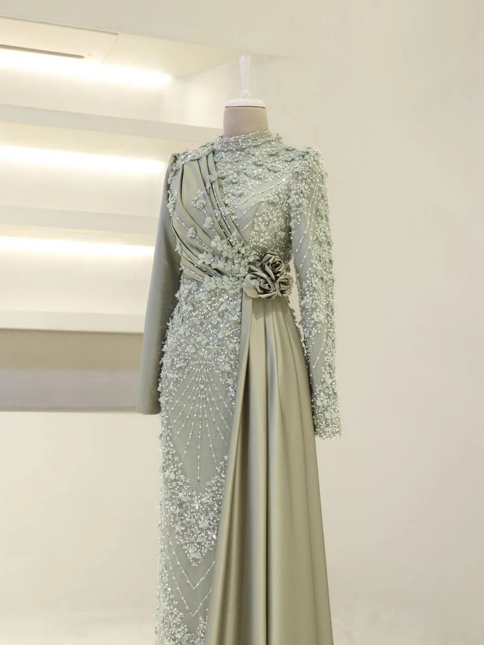 Darelia Textured Feather-Effect Gown- Mint Blue