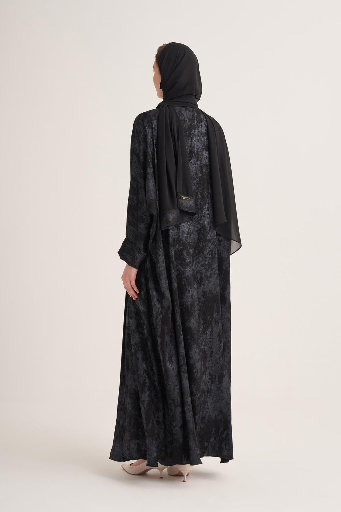Gold-Textured Open Abaya in Black with Matching Scarf